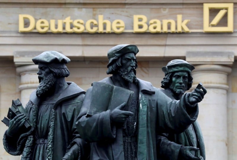 Deutsche bank depasse les attentes malgre la faiblesse du marche