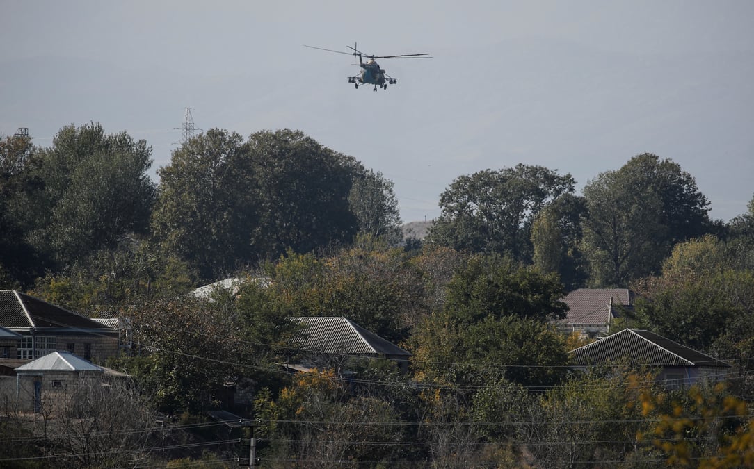 De nouveaux combats ont eclate dimanche dans le haut-karabakh