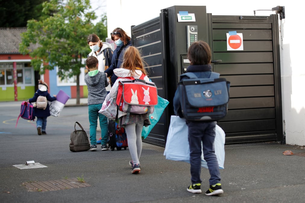 Si le nombre d'allocataires du RSA est en baisse, celui des allocataires des minima sociaux au total est en hausse en 2023 dans l'Hexagone.