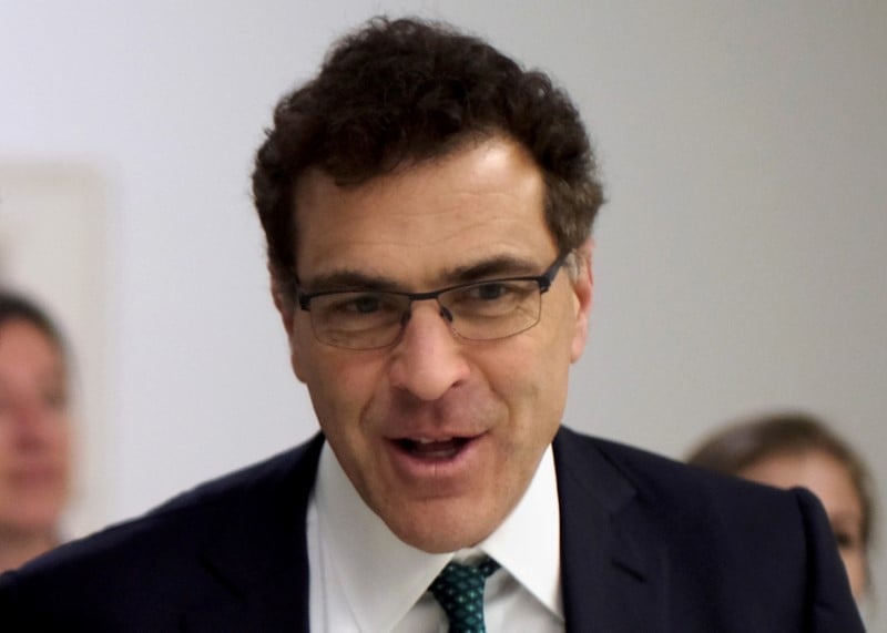 Facebook annonce le depart de son directeur des relations publiques