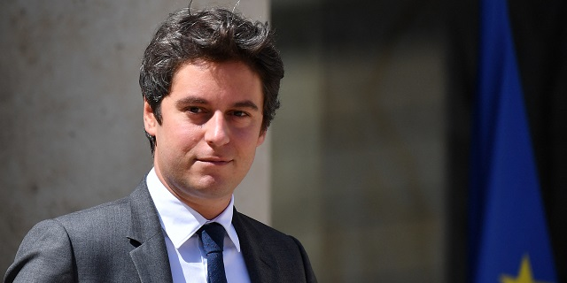 Lors de son discours, Gabriel Attal a développé « trois axes majeurs » en commençant par « la priorité donnée au travail. Travailler doit toujours être mieux valorisé que ne pas travailler ».
