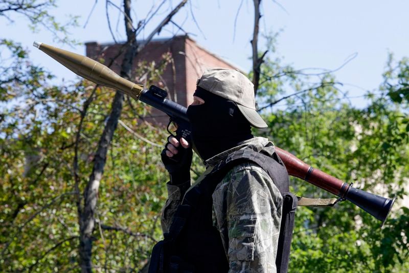 Les séparatistes ukrainiens maintiennent le référendum dimanche