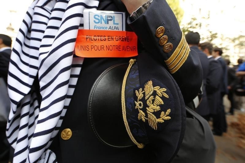 Nouvelle plainte du snpl contre air france en janvier