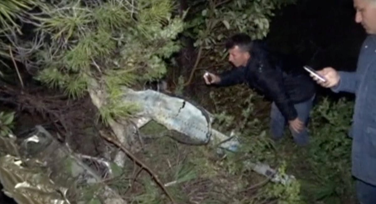 Un mig-23 s'ecrase a la frontiere syro-turque