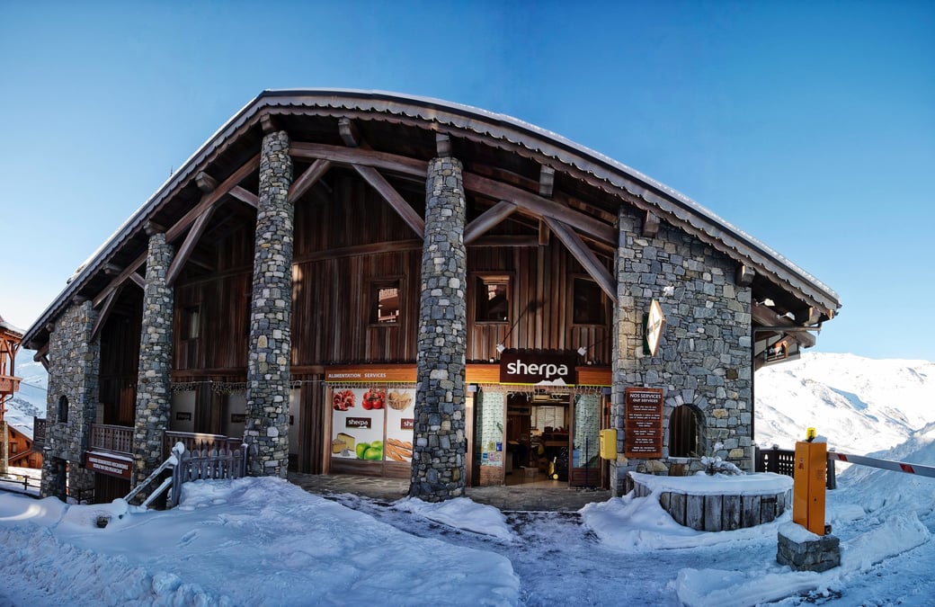 Sherpa Supermarché Stations