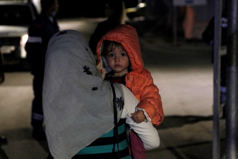 Plus de 300 refugies syriens, fait rare, arrivent a chypre