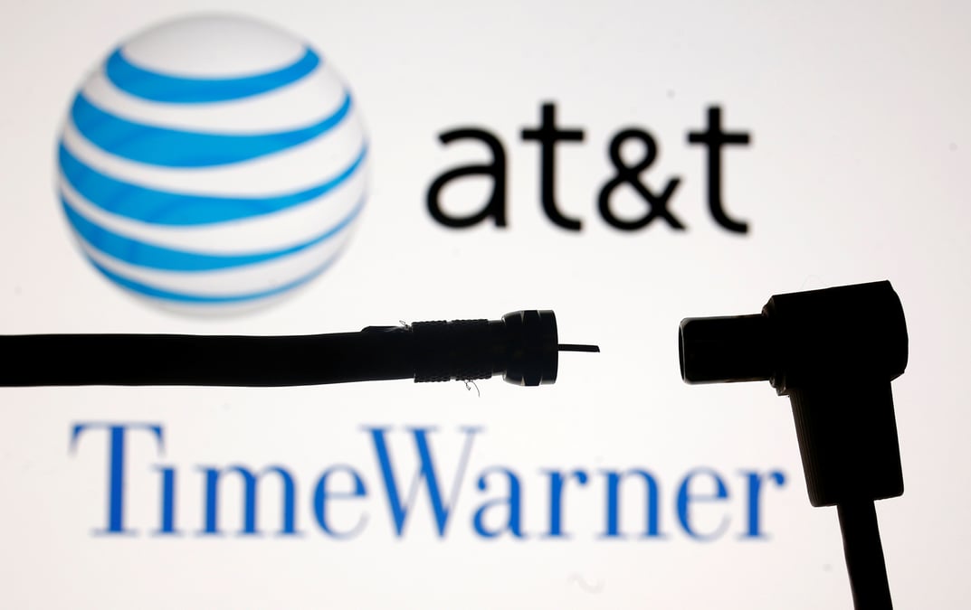 At&t devrait finaliser temporairement le rachat de time warner