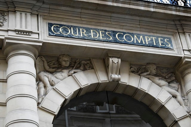 La Cour des comptes pointe dans un rapport, publié ce lundi, la fragilisation de la situation financières des départements en 2023, en raison notamment de la crise du marché immobilier.