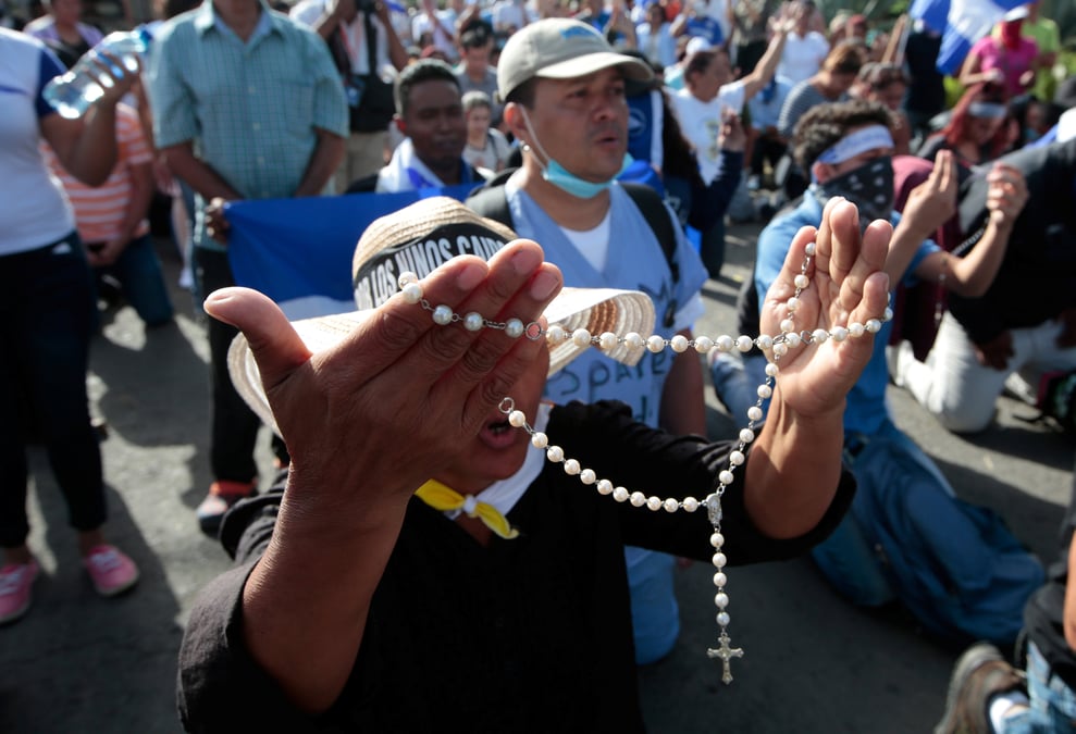 Nicaragua: nouvelles violences sur fond de greve generale, un mort