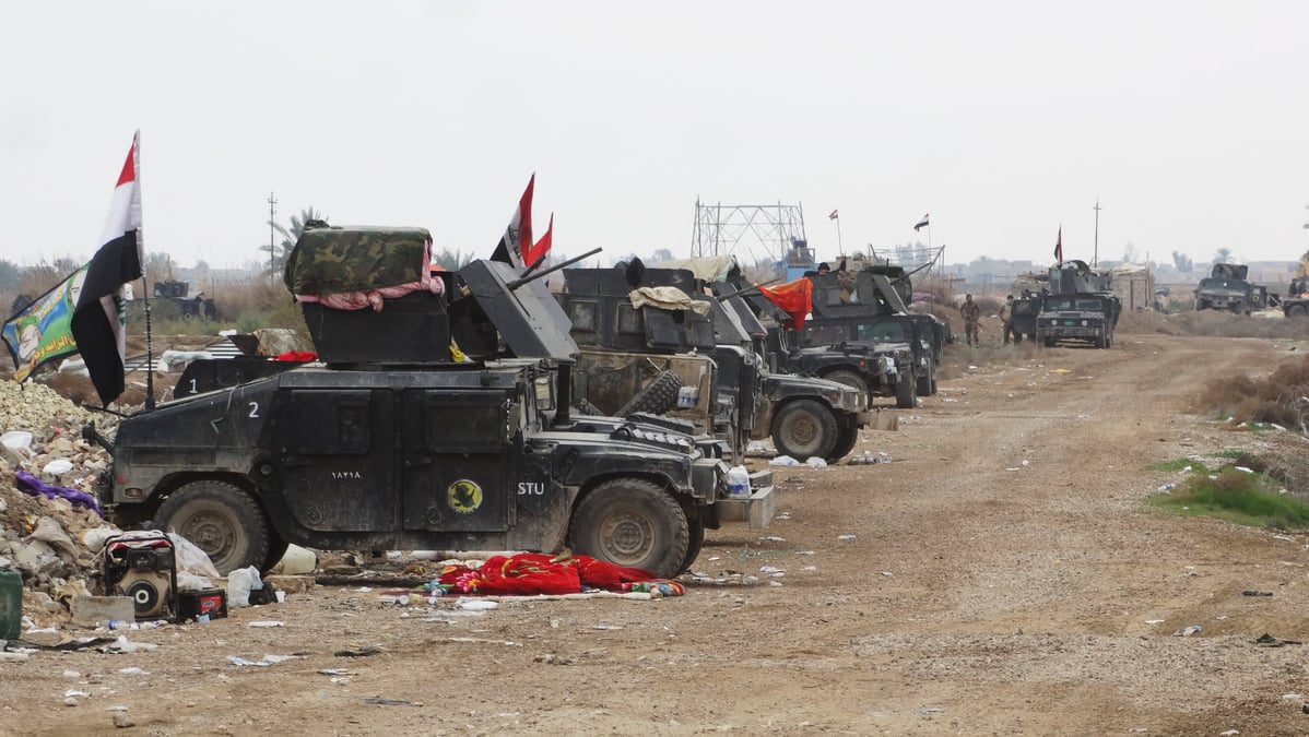 L'armee irakienne encercle son principal objectif a ramadi