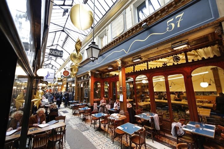 L'activite dans les services a accelere en septembre