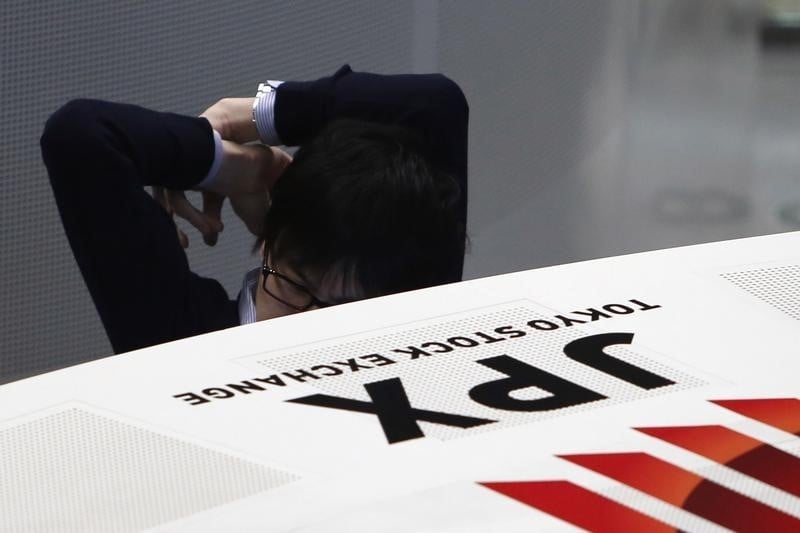 Tokyo finit en baisse de 0,38%