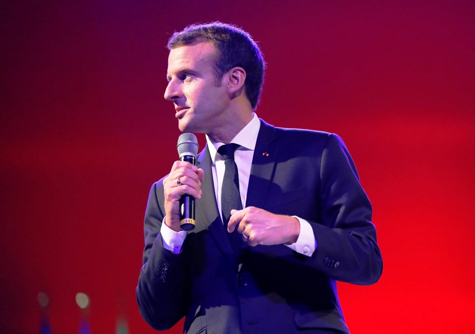 Macron en pedagogue devant le congres lundi