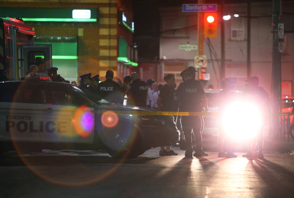 Fusillade dans le centre de toronto