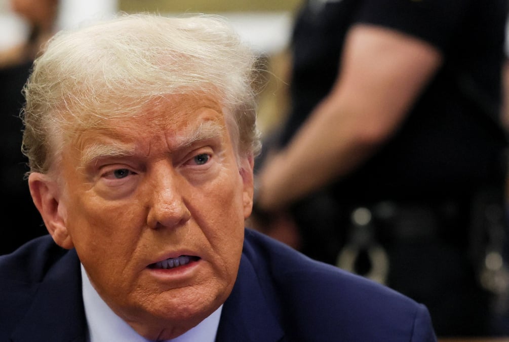 En réponse, Donald Trump a opposé que les actifs de son groupe étaient au contraire « sous-évalués » et que les banques ont fait de bonnes affaires en lui prêtant « beaucoup d'argent ». « Il n'y a pas de victimes, les banques ont fait beaucoup d'argent », a-t-il répondu.