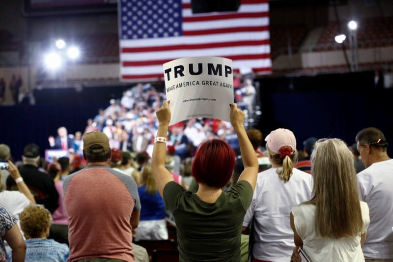 Un jeune homme arrete pour avoir voulu tuer trump