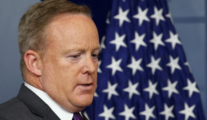 Demission du porte-parole de la maison blanche sean spicer