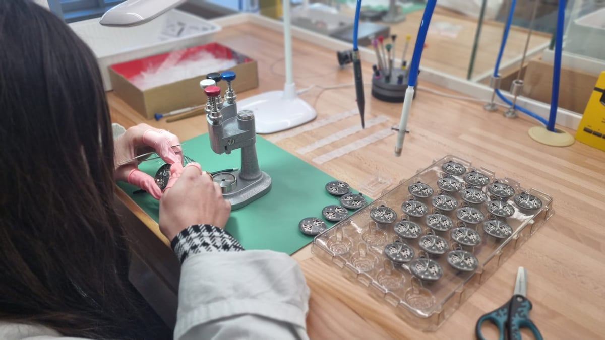 Les savoir-faire sont les mêmes qu’au 19ème siècle, tout comme les outils.