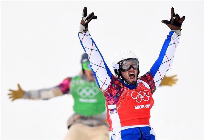 JO: Pierre Vaultier revient de loin pour glaner l'or