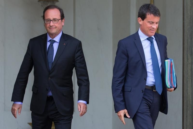 François Hollande à 20%, Manuel Valls à 35% dans un sondage LH2