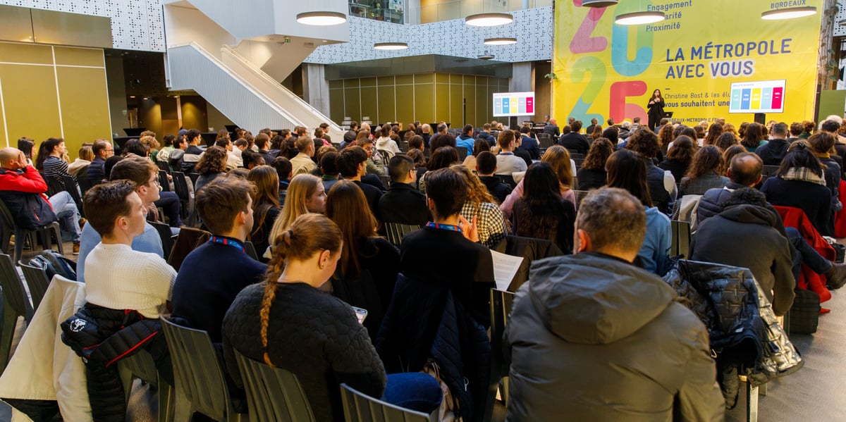 Une centaine d'étudiants ont participé au marathon de la donnée organisé par Bordeaux Métropole les 22 et 23 janvier autour des transitions économiques, écologiques et sociales.