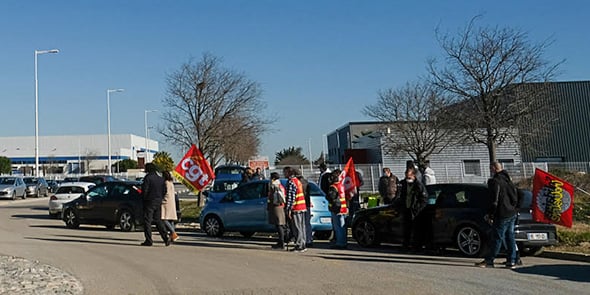 Le 26 janvier 2022, les manifestants se sont succédés devant les grilles de l'entreprise Cémoi, à Rivesaltes près de Perpignan.