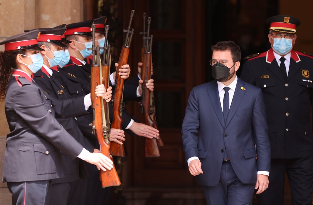 Espagne: un separatiste de gauche a la tete de la region catalogne