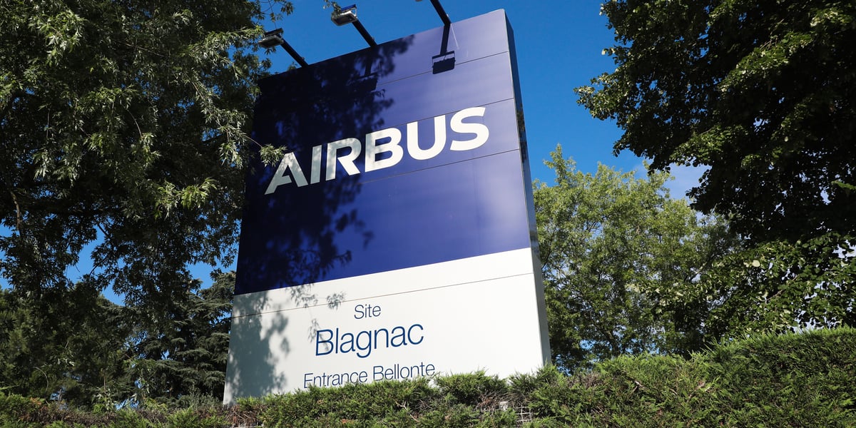 AIRBUS