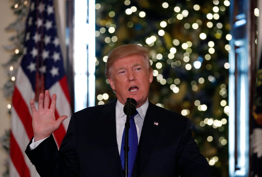 La reforme fiscale est un "cadeau de noel" pour la classe moyenne, dit trump