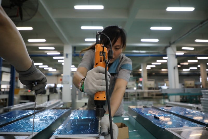 L'economie chinoise ralentit, faiblesse de l'investissement