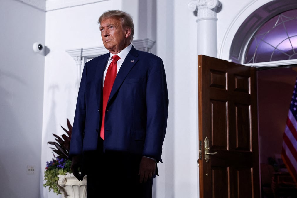 L'ancien president americain donald trump au trump national golf club, a bedminster, dans le new jersey