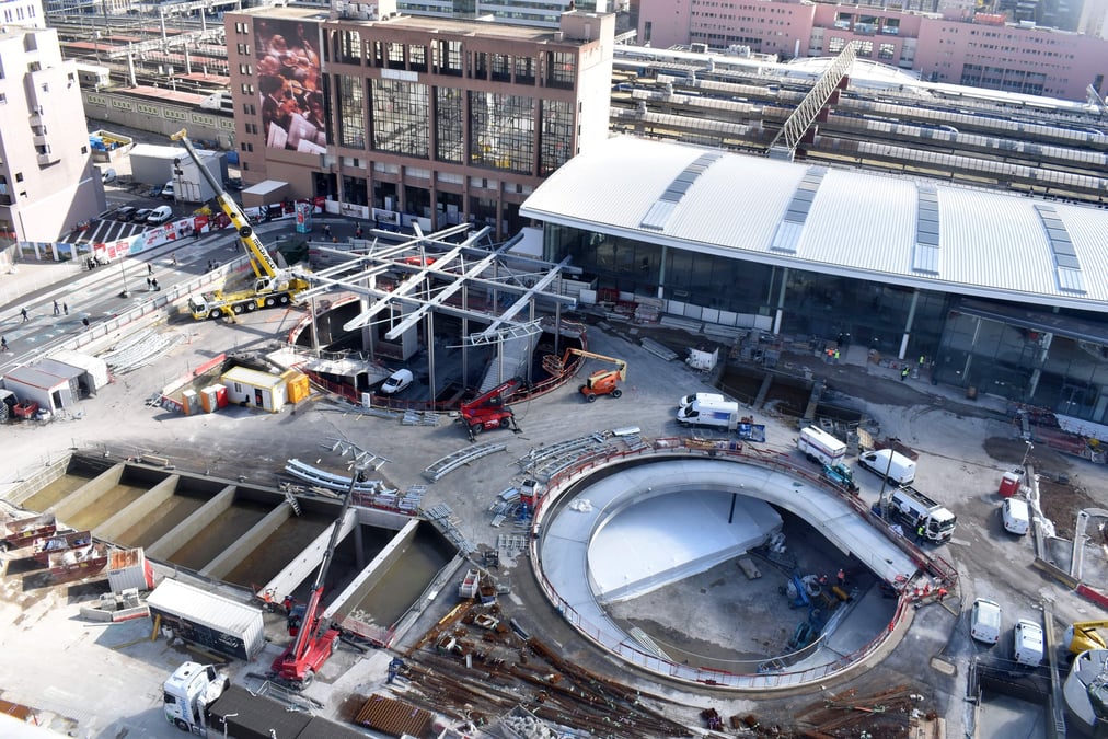 Nouvel accès au métro, nouveau hall : la gare de Lyon Part-Dieu achèvera sa grande mue à l'été 2025.