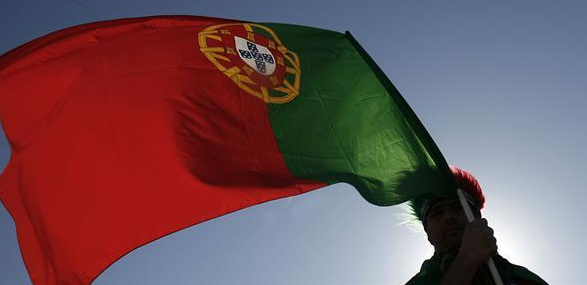 Pour 2025, la Banque du Portugal prévoit désormais une croissance de +2,1%, contre une précédente estimation de +2,3%.