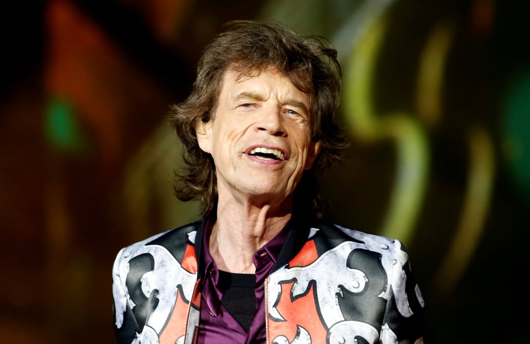 La tournee nord-americaine des stones repoussee, mick jagger doit se faire soigner