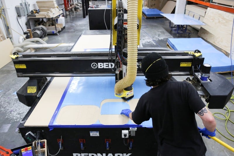 Usa: chute record des commandes a l'industrie en mars