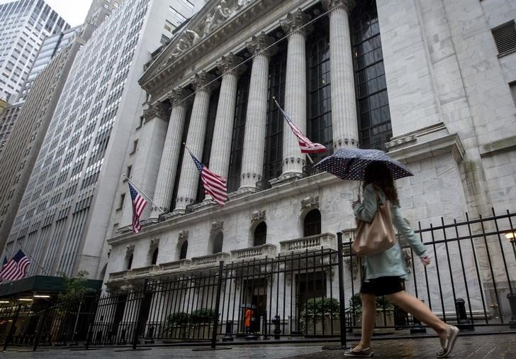 Wall Street ouvre en baisse avec le pétrole