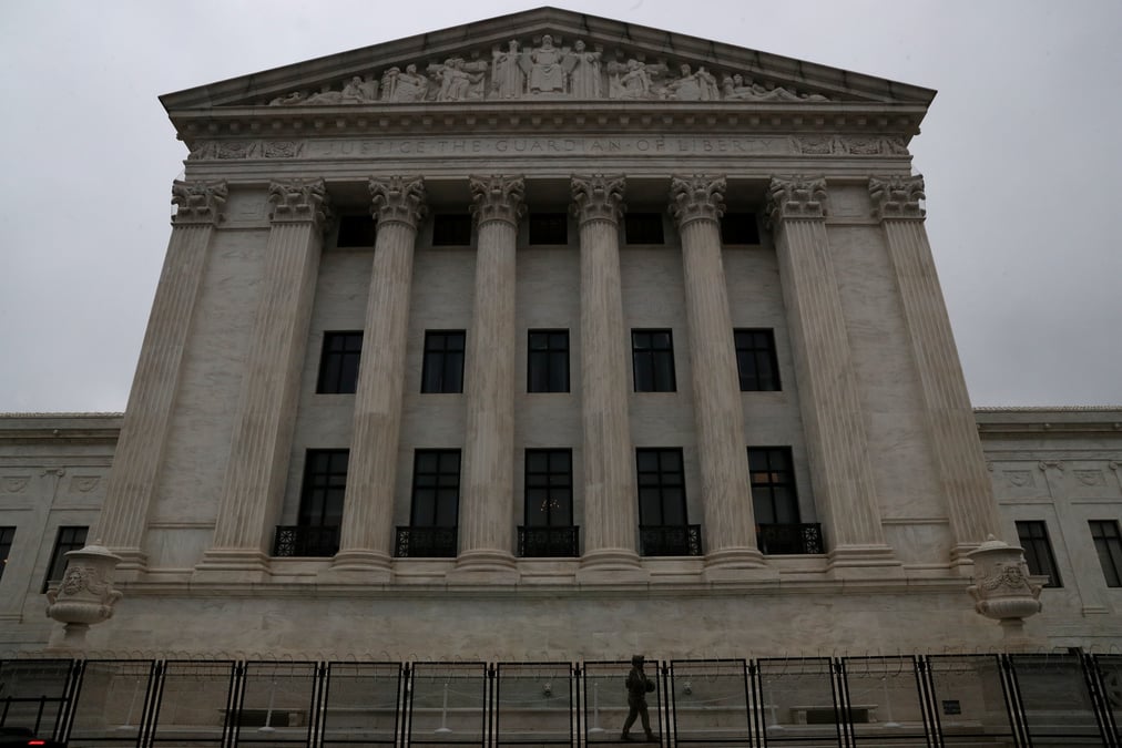 Usa: la cour supreme autorise la transmission des declarations de revenus de trump