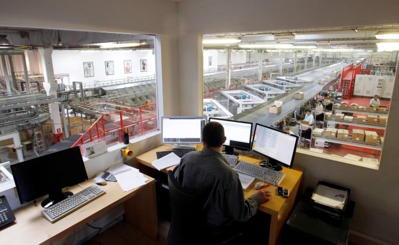 L'activite manufacturiere poursuit sa lente croissance dans la zone euro