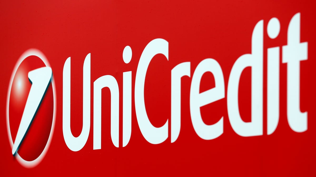 Unicredit envisage de supprimer des milliers d'emplois, selon bloomberg