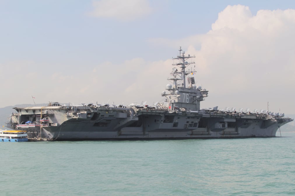 Un batiment de la marine us a mene des exercices en mer de chine meridionale