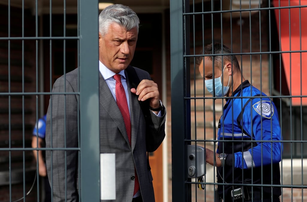 Inculpe par le tribunal special, le president kosovar demissionne