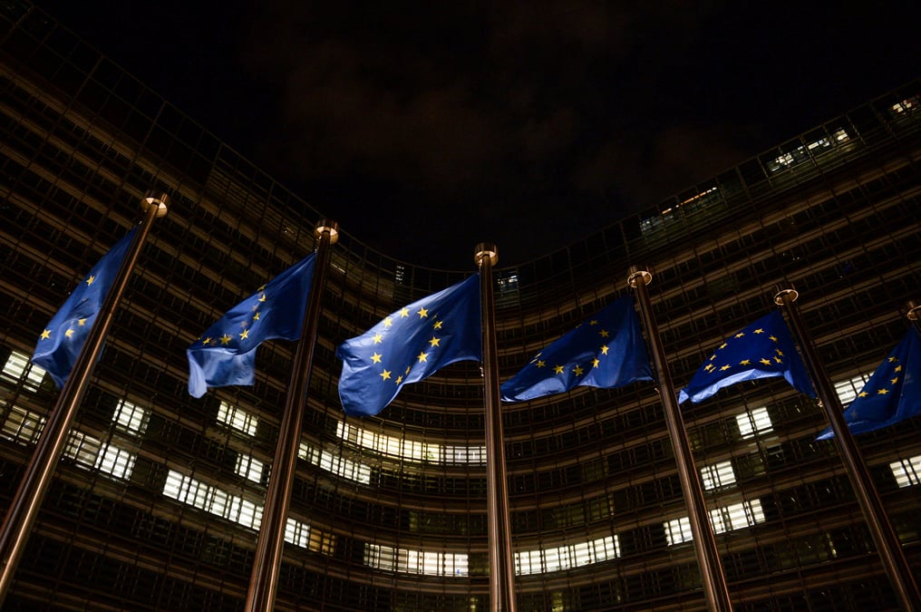 L'ue s'entend sur des sanctions contre la chine pour le traitement des ouighours