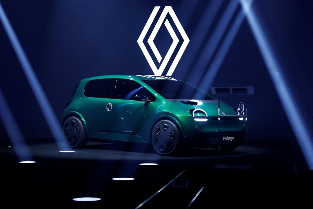 La nouvelle twingo electrique, presentee a paris