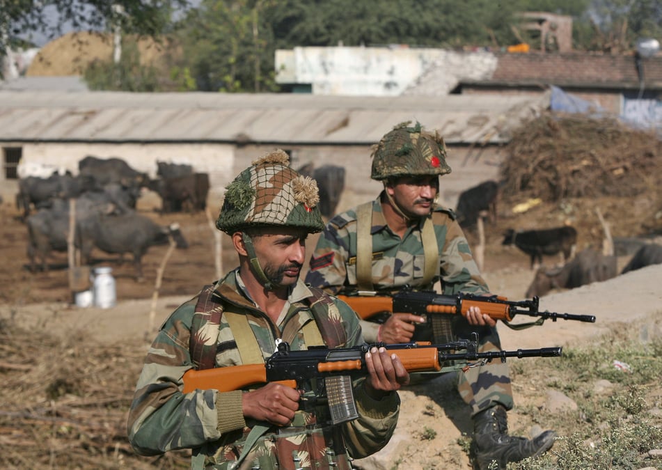 Fin de l'attaque de la base aerienne de pathankot en inde