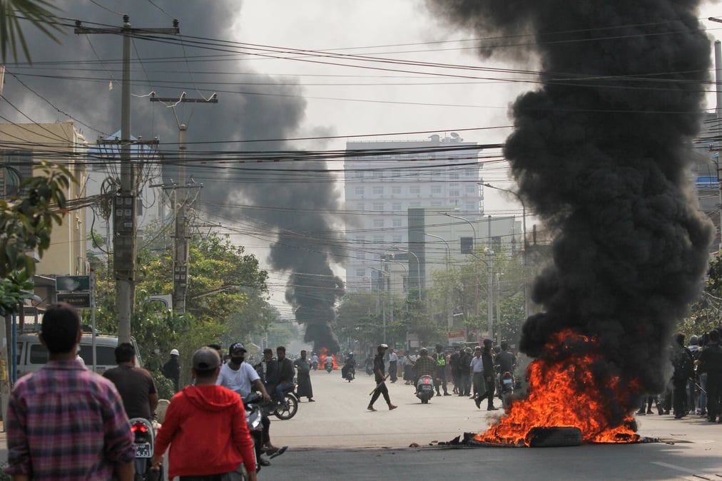 Birmanie: une manifestation violemment dispersee a mandalay