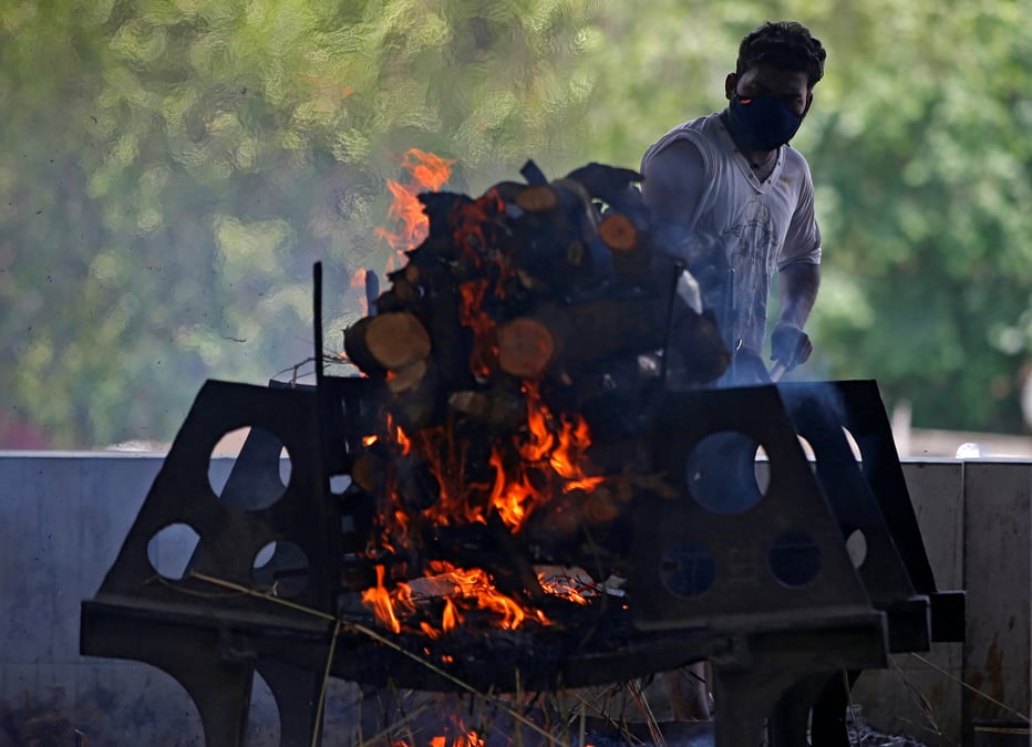 Coronavirus: l'inde pourrait subir une troisieme vague d'ici octobre, selon une enquete reuters