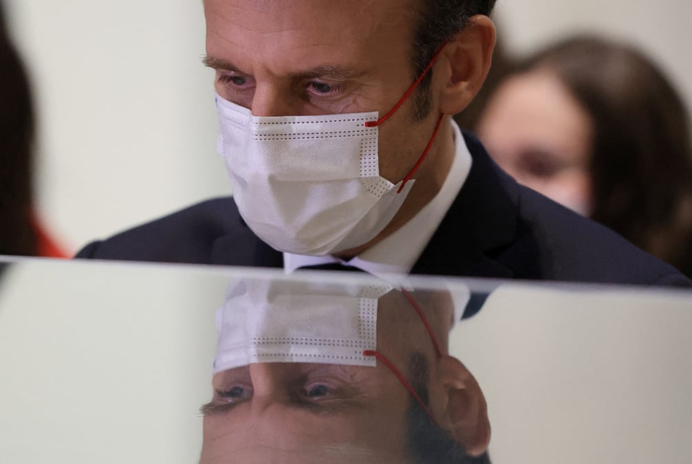 Emmanuel macron en russie lundi, en ukraine mardi, dit l'elysee