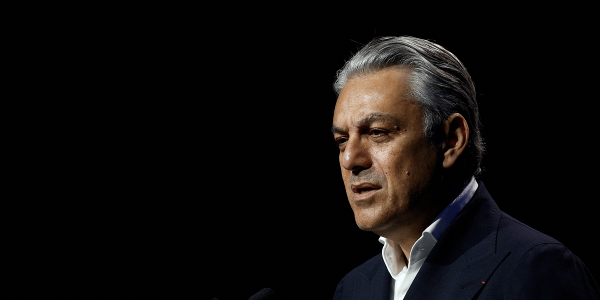 « Trouver une solution pour 2025 est très urgent », a insisté Luca de Meo, le patron de Renault, qui préside l'ACEA, le lobby des constructeurs automobiles européens.