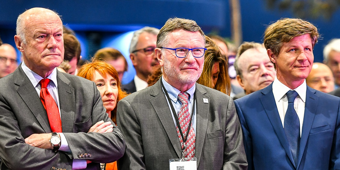 Patrick Seguin entre Alain Rousset (président de Nouvelle-Aquitaine), à gauche, et Nicolas Florian (maire de Bordeaux) lors de l'inauguration de Vinexpo Bordeaux 2019.