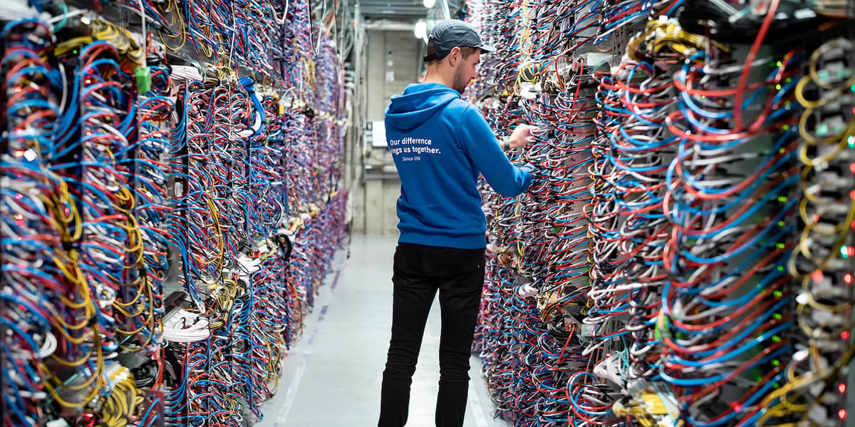 Leurs promoteurs vantent « les centaines d'emplois directs et indirects » générés par le développement d'un data center.